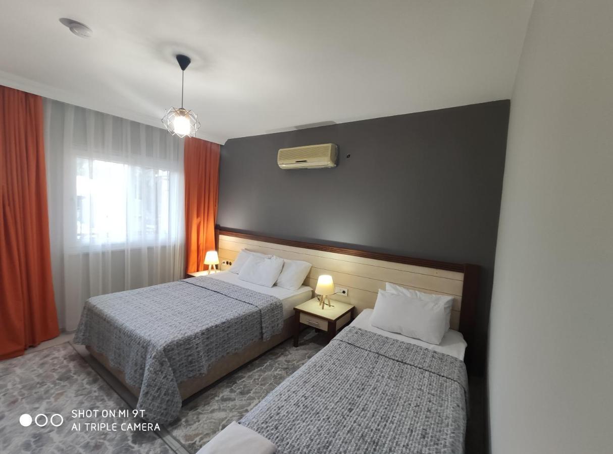 Nostalgia World Otel Kızılot Eksteriør bilde